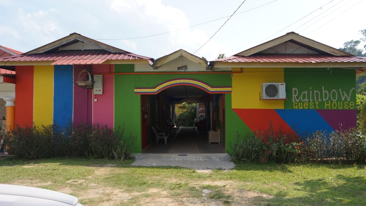 Taman Negara Rainbow Guest House Куала-Таган Екстер'єр фото